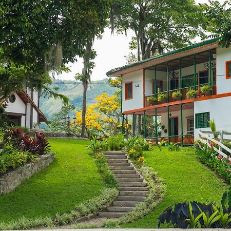 Alojamiento Rural Fogón de Palo Manizales Exterior foto