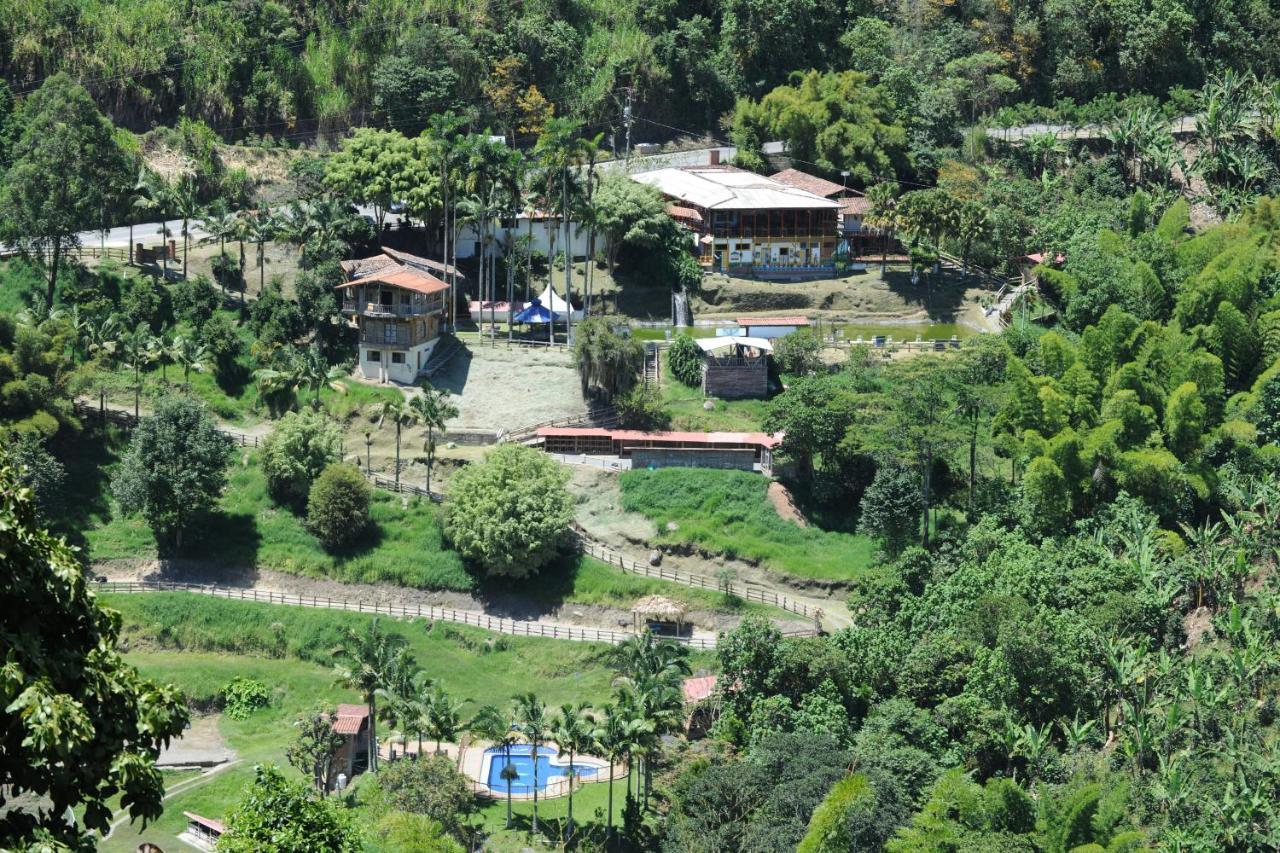 Alojamiento Rural Fogón de Palo Manizales Exterior foto
