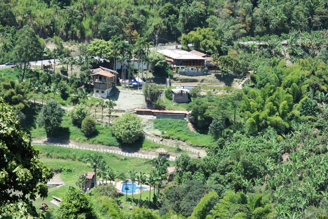 Alojamiento Rural Fogón de Palo Manizales Exterior foto